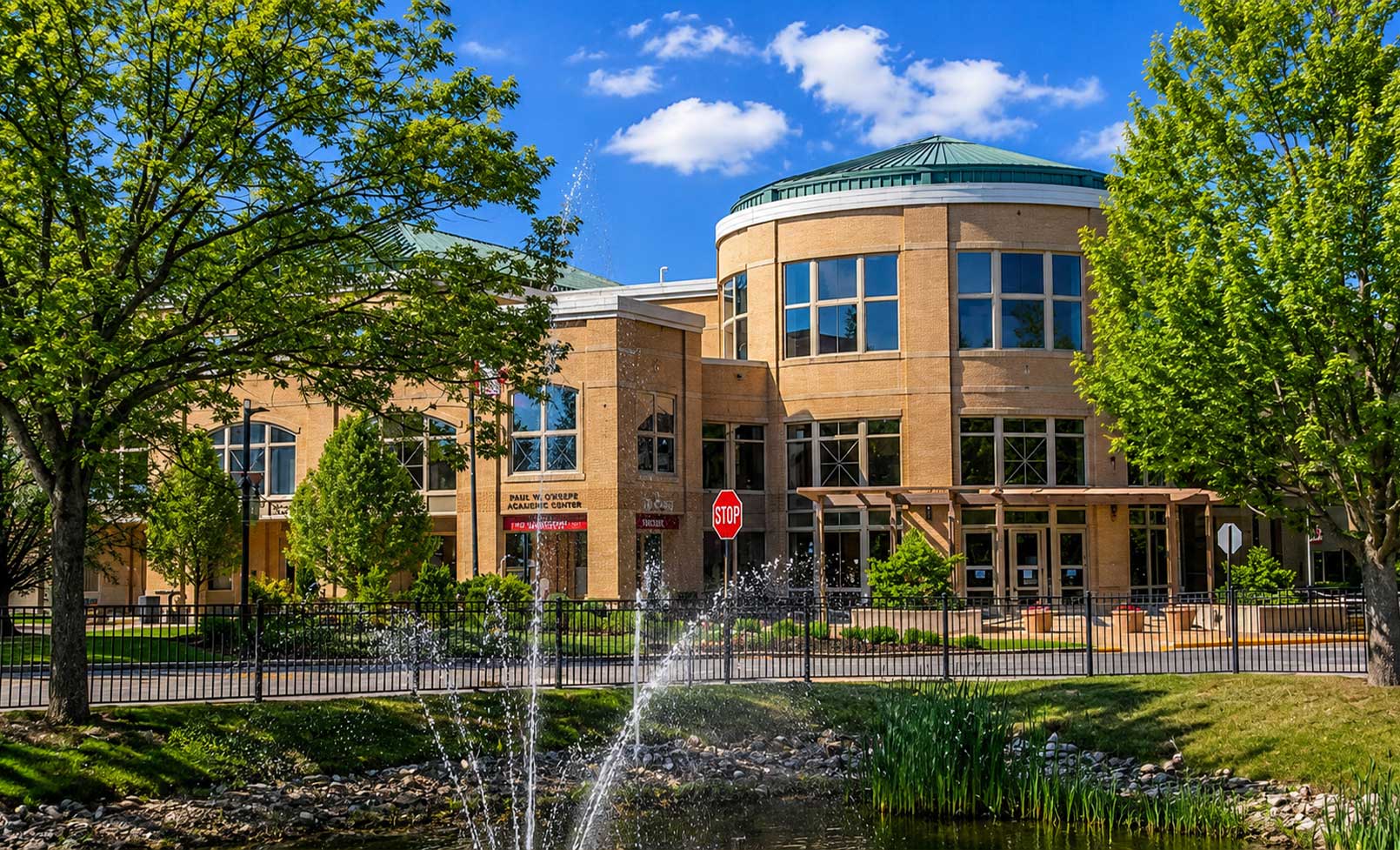 Edgewood University Online Campus